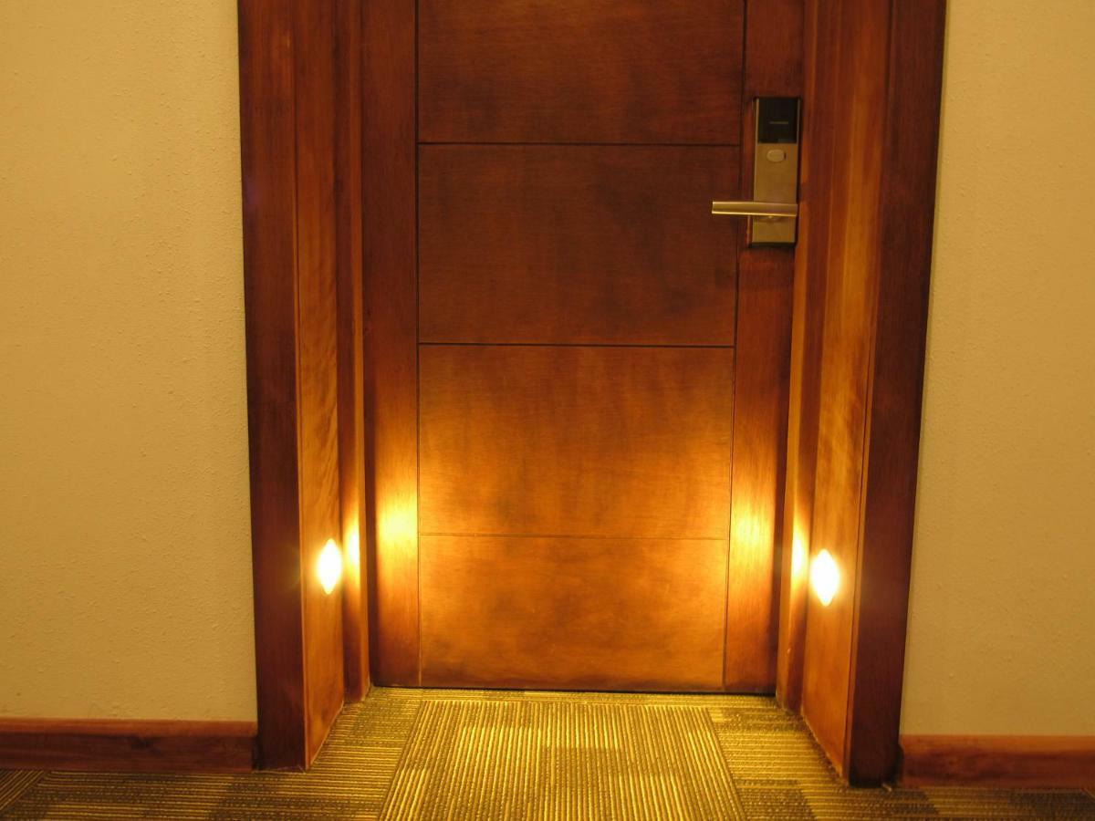 Hotel Pucon Indomito Екстер'єр фото
